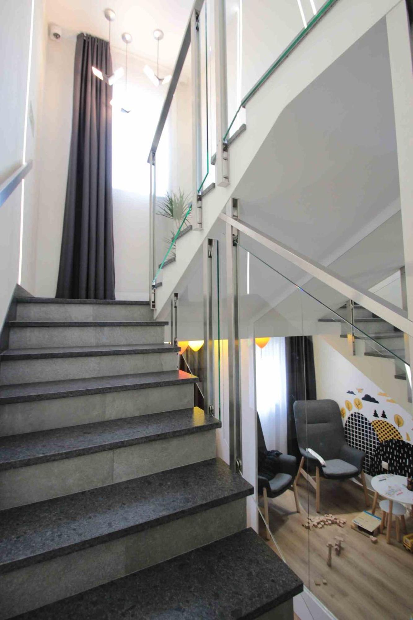 Hotel Coliber Klobuck Ngoại thất bức ảnh